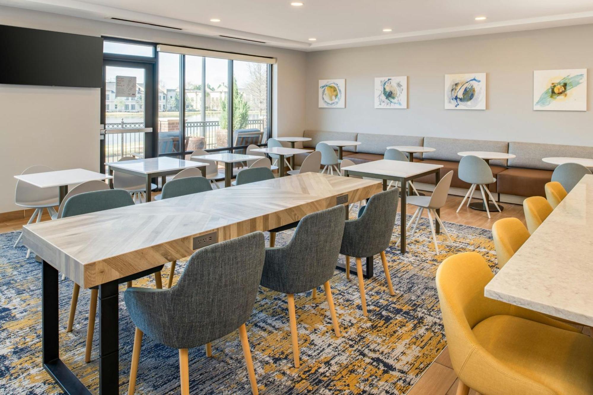 Hotel Towneplace By Marriott Jackson Ridgeland/the Township At Colony Park 3*