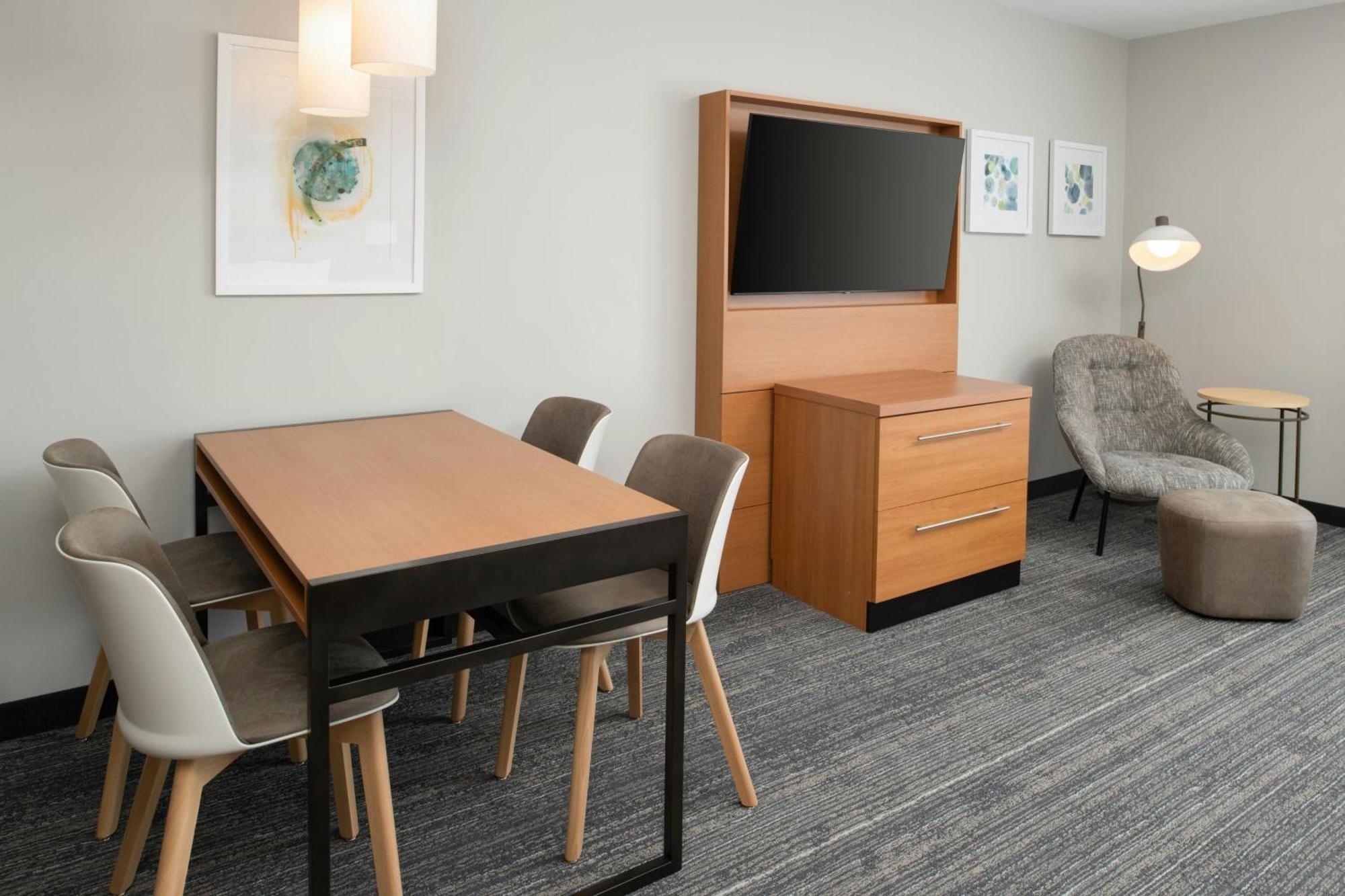 Hotel Towneplace By Marriott Jackson Ridgeland/the Township At Colony Park 3*
